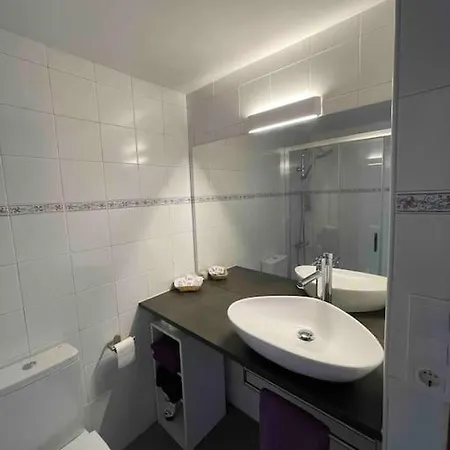 Paraguas Guesthouse Oviedo Buitenkant foto