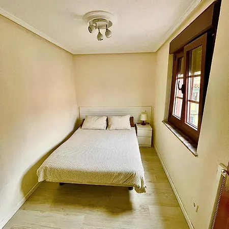 Paraguas Guesthouse Oviedo Buitenkant foto
